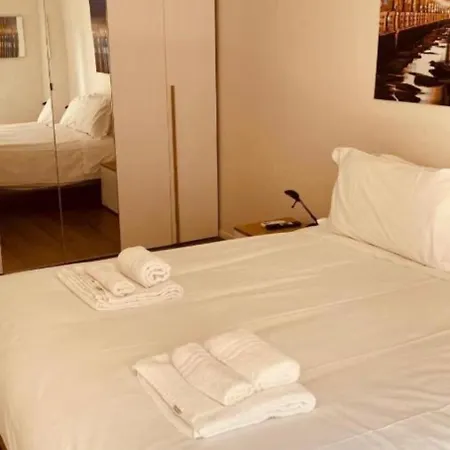 Pizzoli Apartment Bari