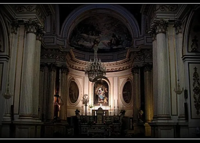 Pizzoli Apartment Bari